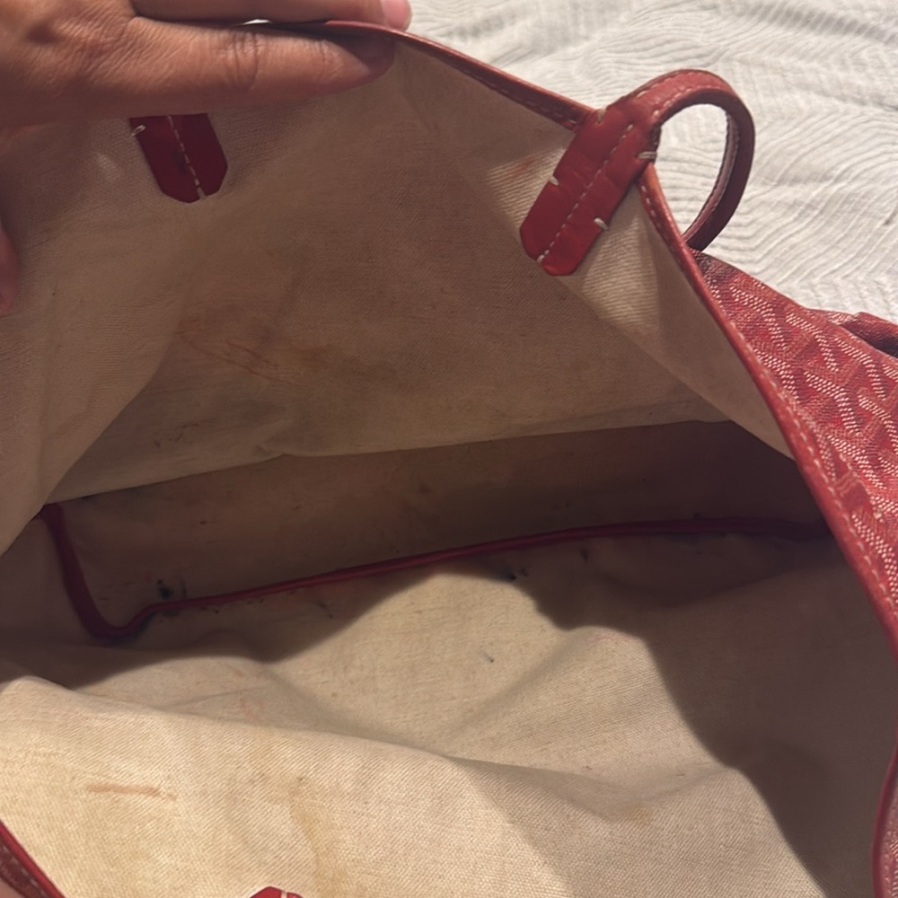 Authentic Goyard St. Louis Red Tote PM - Picture 10 of 14